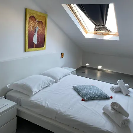 Sky View House * Napoli