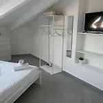 Sky View House נאפולי
