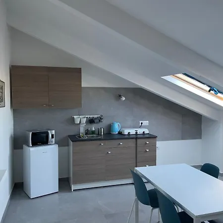 Sky View House Apartman